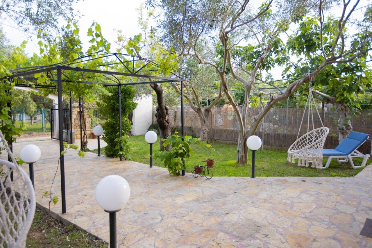 Vila Halkidiki Nea Kallikrateia Exterior photo
