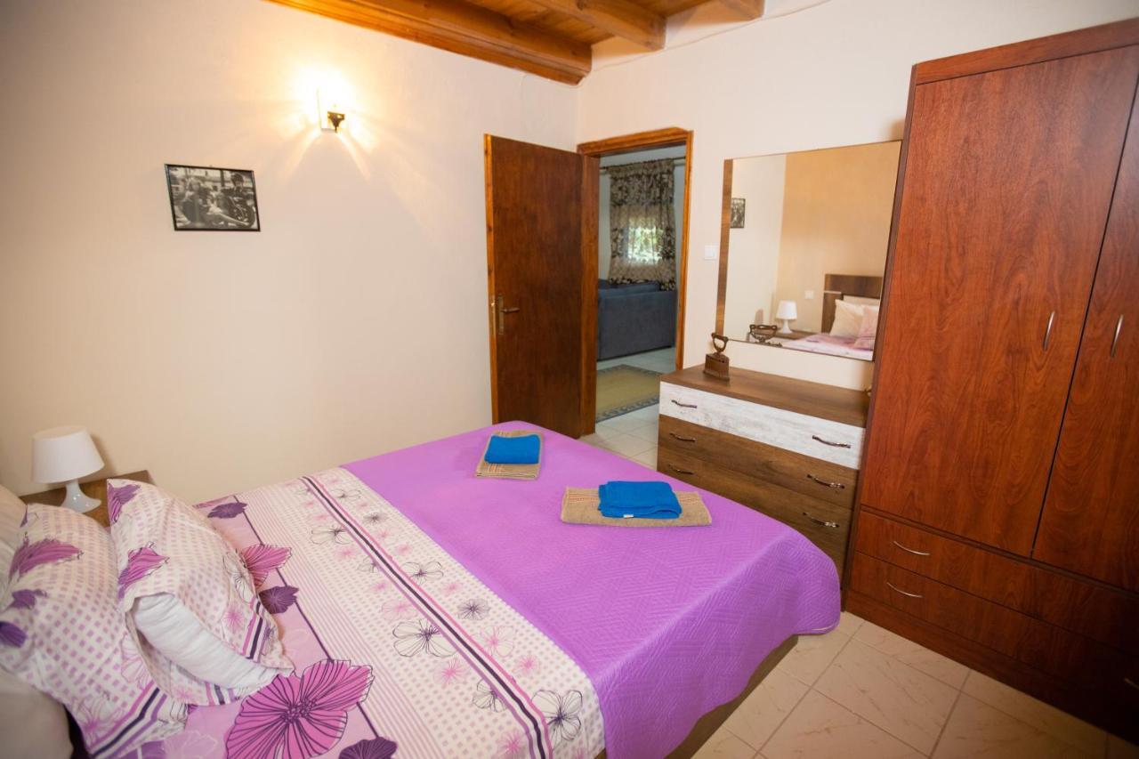 Vila Halkidiki Nea Kallikrateia Exterior photo